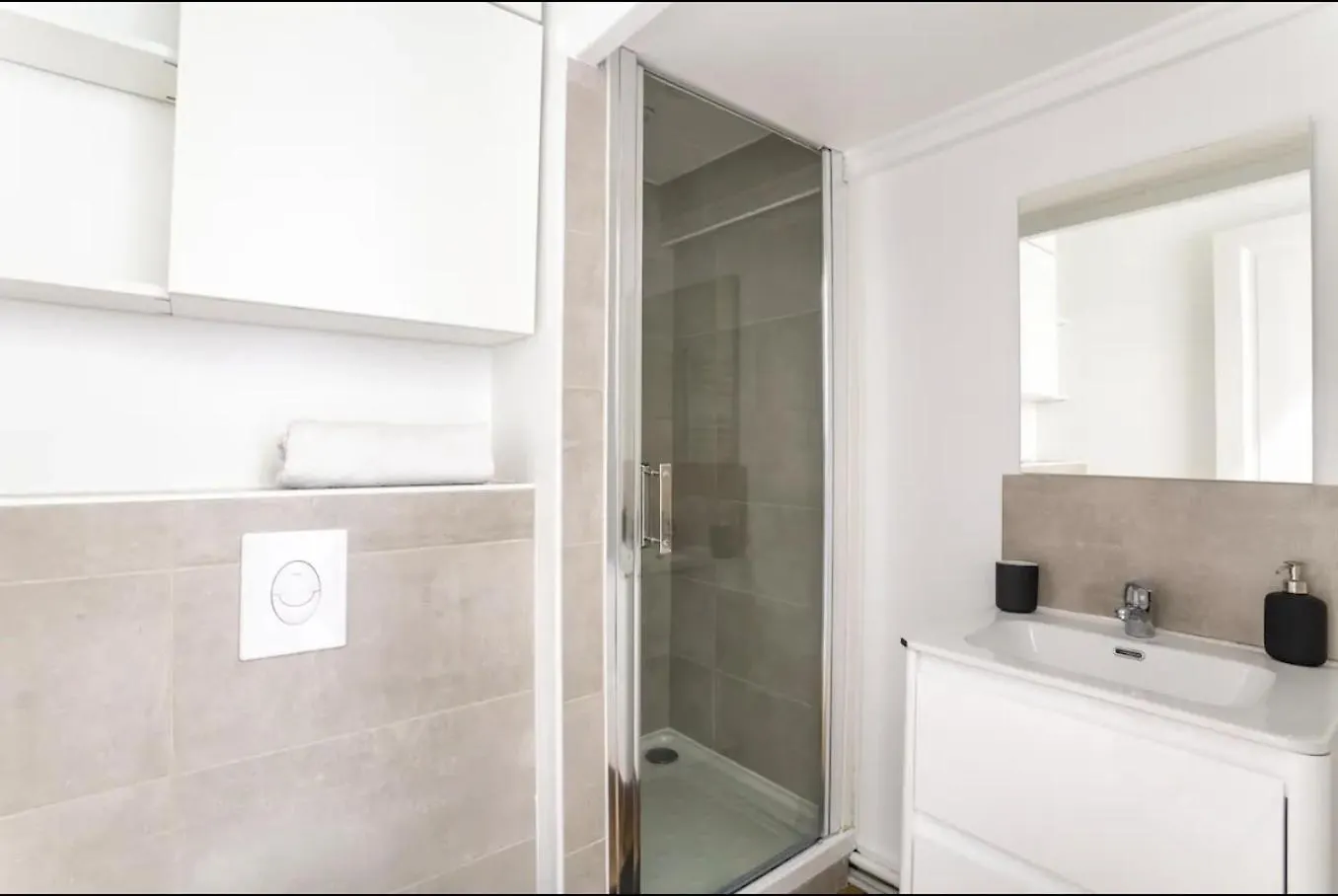 Jolie Appartement Proche De La Joliette 14Lan Marseille Francie